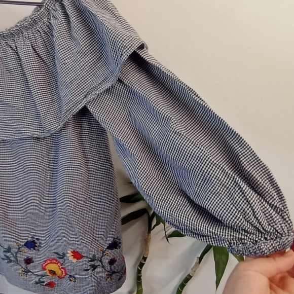 Zara Floral Navy and White Embroidered Top - Picture 15 of 16